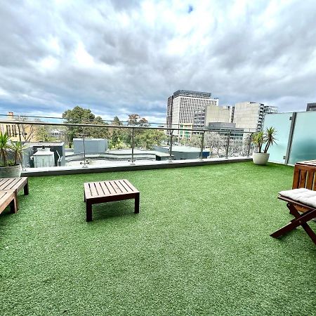 Readyset Apartments At Emerald Melbourne Buitenkant foto
