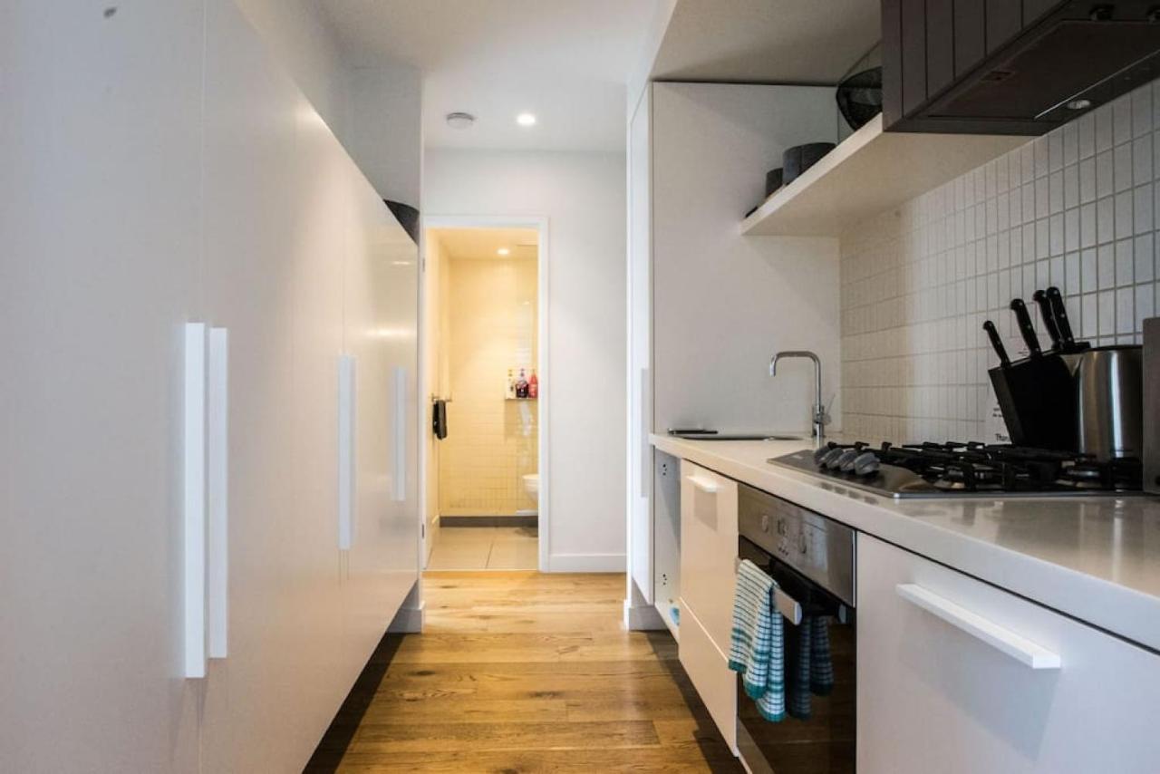 Readyset Apartments At Emerald Melbourne Buitenkant foto