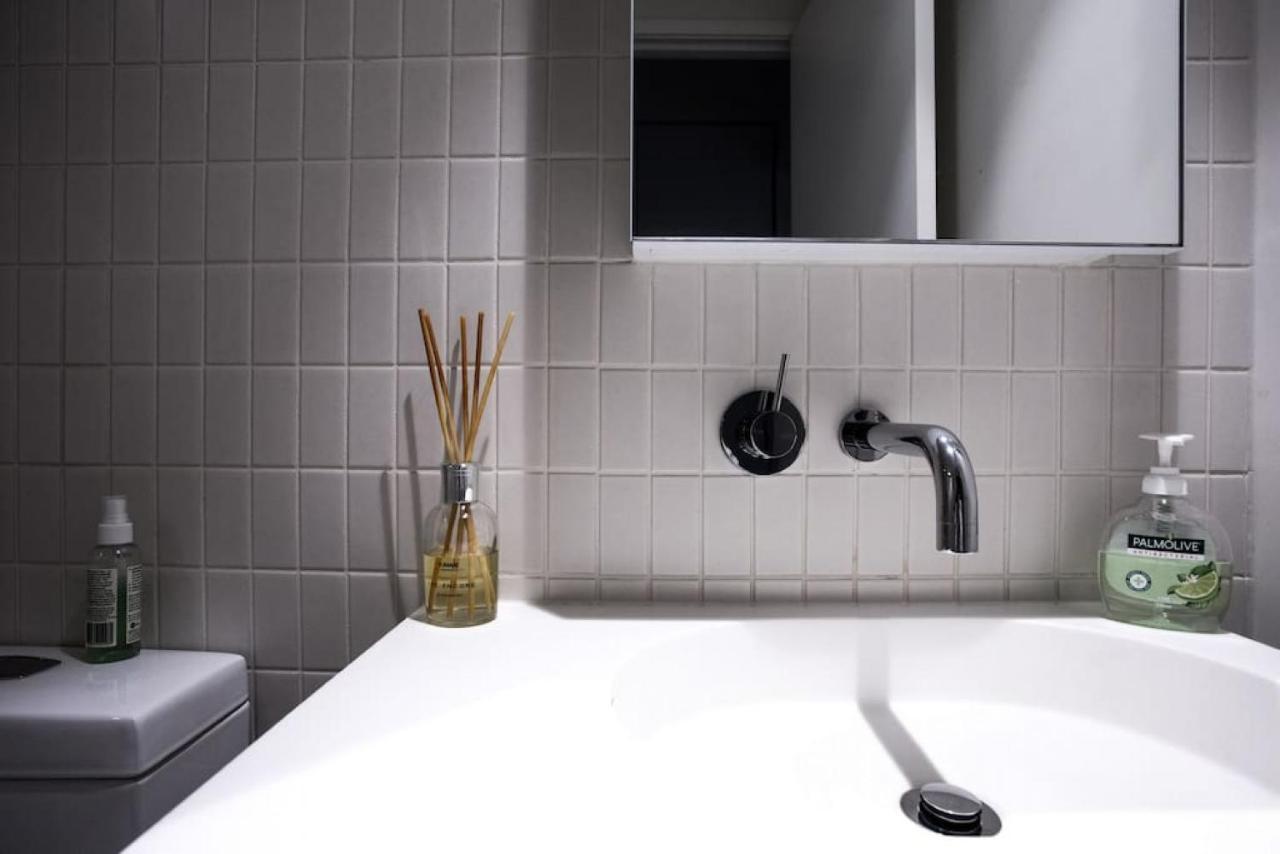 Readyset Apartments At Emerald Melbourne Buitenkant foto