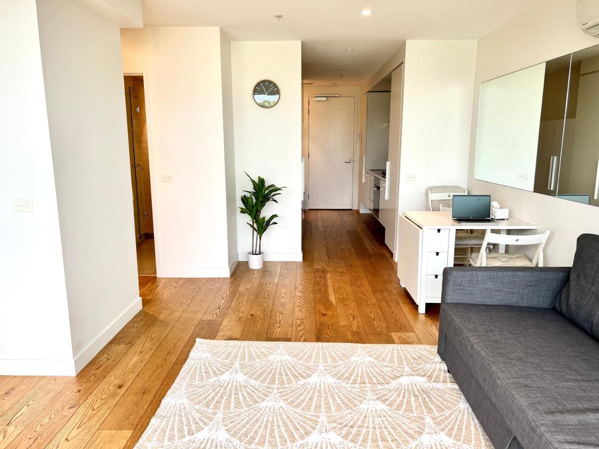 Readyset Apartments At Emerald Melbourne Buitenkant foto
